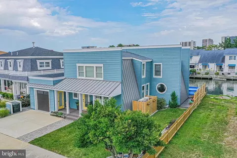 10602 Shifting Sands Dr, Ocean City, MD 21842