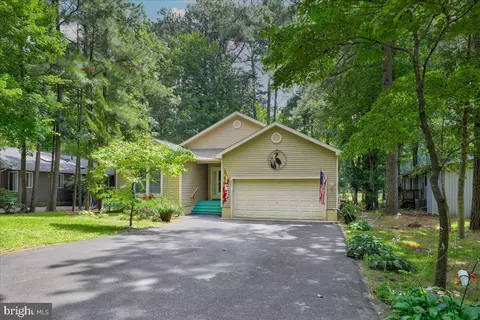 67 Windjammer Rd, Berlin, MD 21811