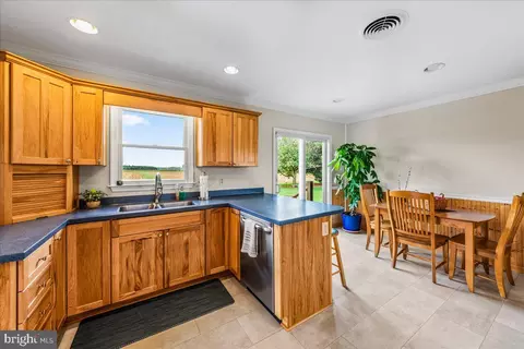 9237 Morris Rd, Bishopville, MD 21813 photo 10