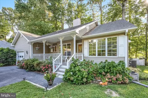 11 Mayflower Ct, Berlin, MD 21811