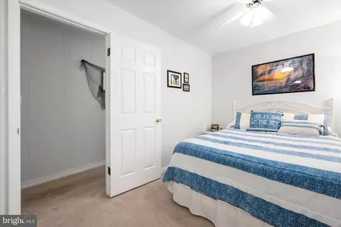 Bedroom - 141 Windjammer Rd, Berlin, MD 21811 photo 7 of 10