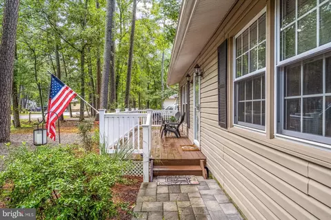 Exterior - 141 Windjammer Rd, Berlin, MD 21811 photo 10 of 19