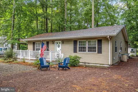 Exterior - 141 Windjammer Rd, Berlin, MD 21811 photo 9 of 19