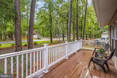 Exterior - 141 Windjammer Rd, Berlin, MD 21811 photo 11 of 19