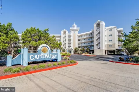104 85th St #306, Ocean City, MD 21842