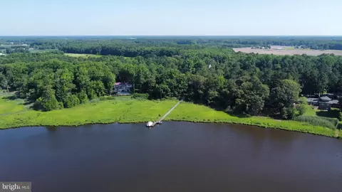 10626 Piney Island Dr, Bishopville, MD 21813