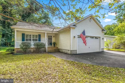 32 Ocean Pkwy, Berlin, MD 21811