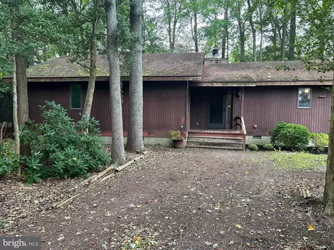 37 Brookside Rd, Berlin, MD 21811 photo 2