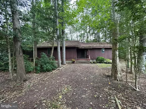 37 Brookside Rd, Berlin, MD 21811