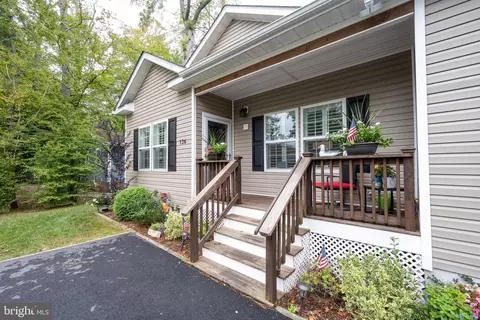 126 Boston Dr, Berlin, MD 21811