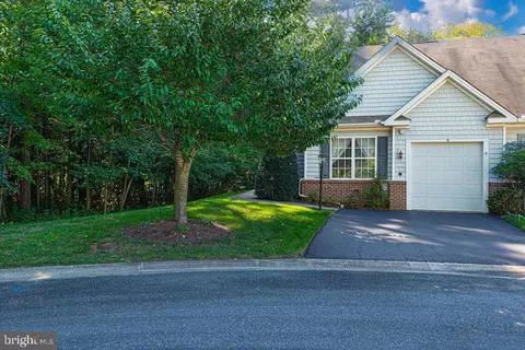 9 Burlington Ct, Ocean Pines, MD 21811