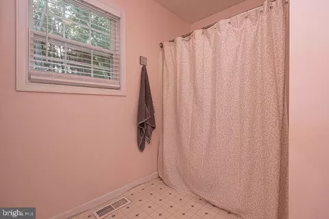 9933 Main St, Berlin, MD 21811 photo 31