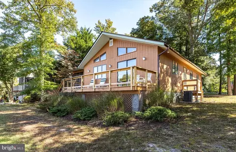26 Grand Port Rd, Ocean Pines, MD 21811