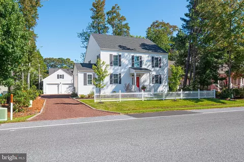 1227 Carrollton Ln, Ocean Pines, MD 21811