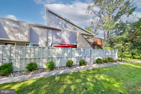 403 143rd St #2, Ocean City, MD 21842