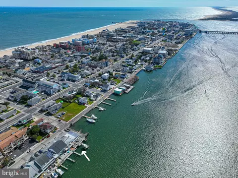 905 Edgewater Ave #3, Ocean City, MD 21842