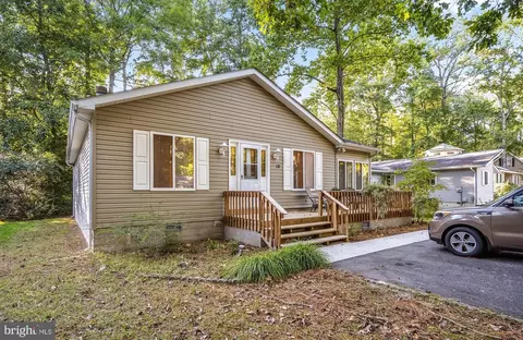 10 Birdnest Dr, Berlin, MD 21811 photo 2