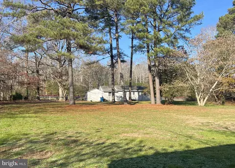 7929 E Shire Dr, Berlin, MD 21811 photo 2