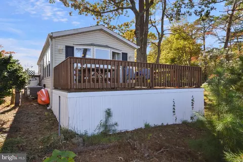 153 Ocean Oval Dr, Berlin, MD 21811 photo 9