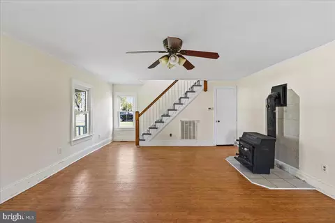 8506 Newark Rd, Newark, MD 21841 photo 5