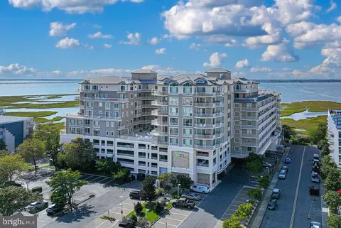 121 81st St #410, Ocean City, MD 21842