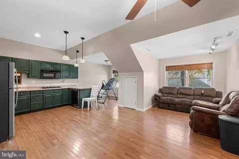33 Boston Dr, Berlin, MD 21811 photo 9