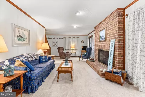 80 Cresthaven Dr, Berlin, MD 21811 photo 6