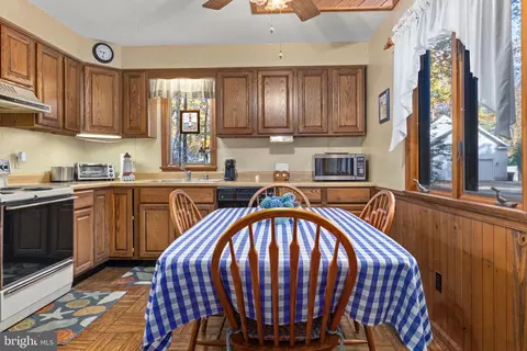 80 Cresthaven Dr, Berlin, MD 21811 photo 10
