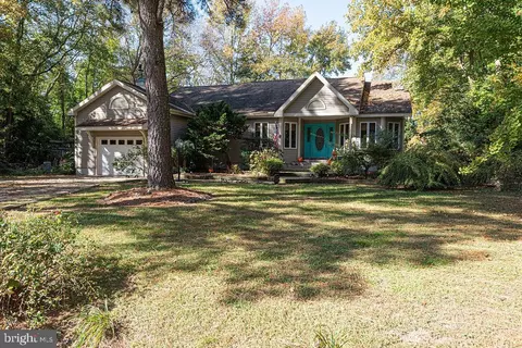 10401 Wood Cove Dr, Bishopville, MD 21813
