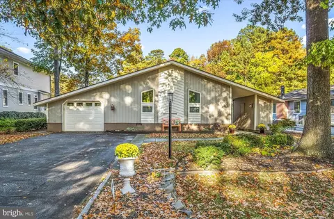 9 Dockside Ct, Berlin, MD 21811