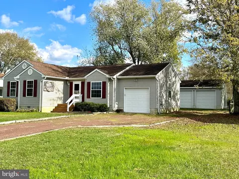 409 West St, Berlin, MD 21811 photo 2