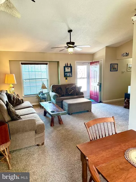 409 West St, Berlin, MD 21811 photo 9