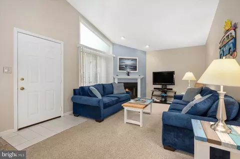 35 Offshore Ln, Berlin, MD 21811 photo 3