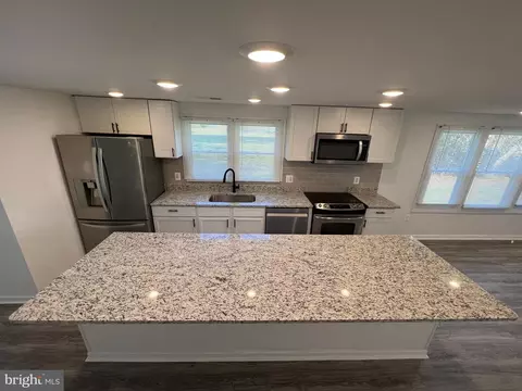 9738 Mason Rd, Berlin, MD 21811 photo 6