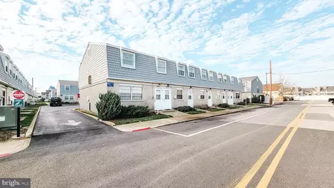 307 A 13th St #5, Ocean City, MD 21842