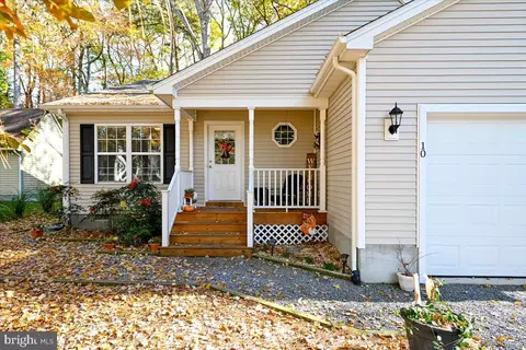 10 Raft Rd, Berlin, MD 21811