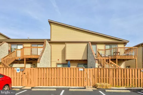 105 120th St #848, Ocean City, MD 21842