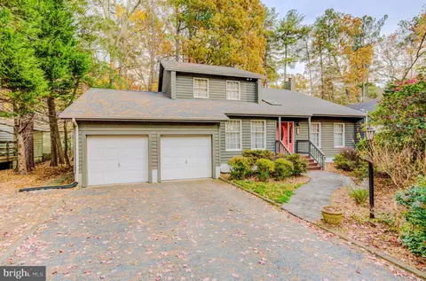 23 Canal Rd, Ocean Pines, MD 21811