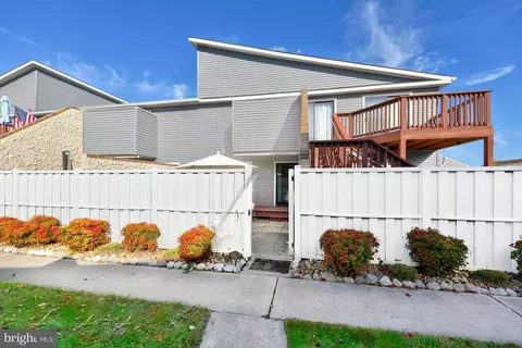 411 143rd St #6462, Ocean City, MD 21842