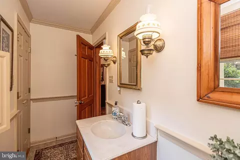 226 Broad St, Berlin, MD 21811 photo 38