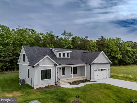 9 Preakness Dr, Berlin, MD 21811