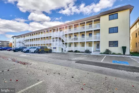 715 142nd St #41504, Ocean City, MD 21842