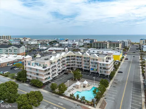104 125th St #207, Ocean City, MD 21842