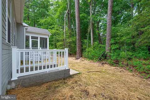 Exterior - 9 Brandywine Dr, Berlin, MD 21811 photo 9 of 12