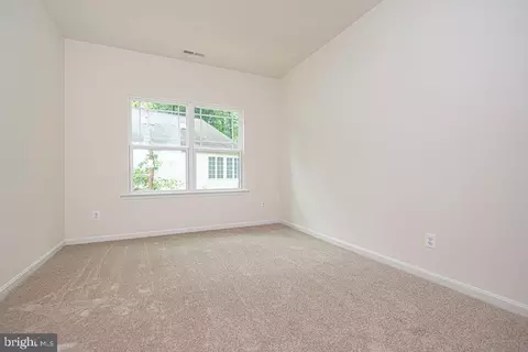Bedroom - 9 Brandywine Dr, Berlin, MD 21811 photo 3 of 4
