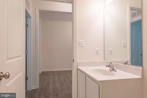 Entry Way - 9 Brandywine Dr, Berlin, MD 21811 photo 21 of 22