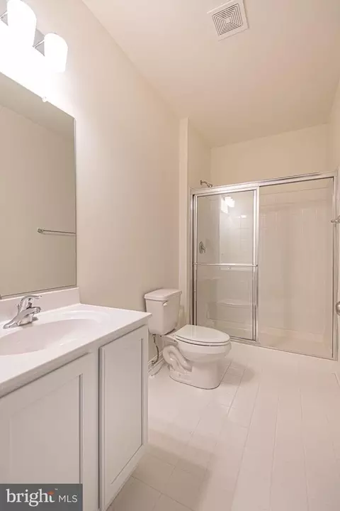 Bath - 9 Brandywine Dr, Berlin, MD 21811 photo 5 of 5