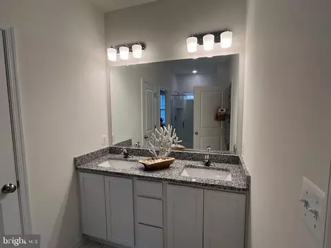 Entry Way - 9 Brandywine Dr, Berlin, MD 21811 photo 5 of 22