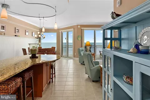 2 48th St #408, Ocean City, MD 21842