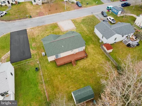 13 Westminster Dr, Berlin, MD 21811 photo 2